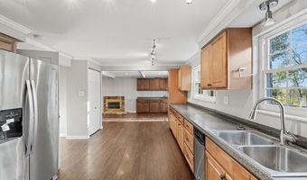 4119 Lee Manor Dr, Allison Park, PA 15101