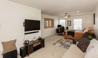 2819 Bristol Dr, Ames, IA 50010