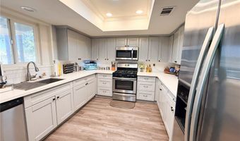 18912 Shoshonee Rd, Apple Valley, CA 92307