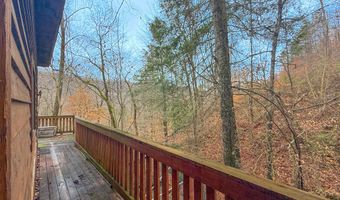 241 Bowman Ln, Baxter, KY 40806