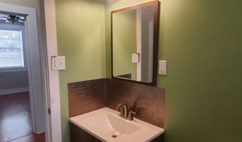 4111 Main, Addis, LA 70710