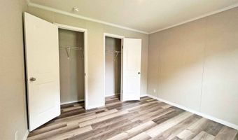 7055 Quarry Rd 8, Amherst, OH 44001