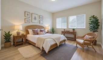 1135 E 3rd Ave, Escondido, CA 92025
