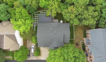 705 N ASHTON St, Alexandria, VA 22312