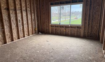 521 S 4th St, Adel, IA 50003