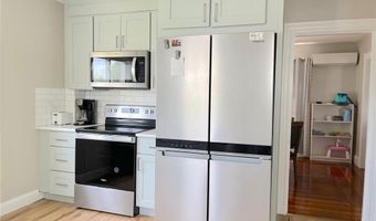 72 Sayles Ave, Warwick, RI 02889