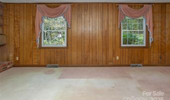 91 Haw Creek Cir, Asheville, NC 28805