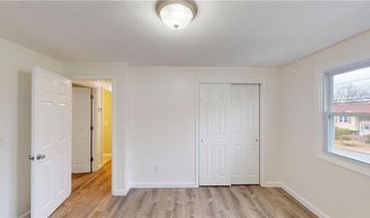 69 Cushing St, North Providence, RI 02904