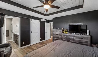 1301 S 11th St, Adel, IA 50003