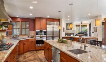 1105 White Oak Dr, Santa Rosa, CA 95409