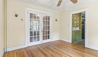 28 Davenport St, Augusta, ME 04330