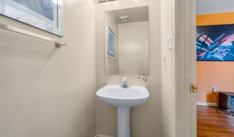 16012 EDGEVIEW Ter, Bowie, MD 20716