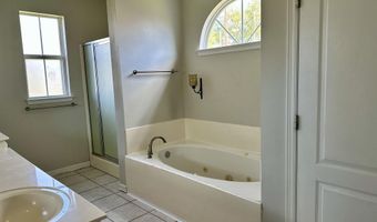 9721 Buttercup Dr, Baton Rouge, LA 70809