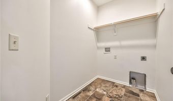 1326 N 159th St, Basehor, KS 66007