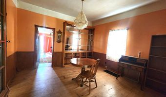 408 W 4th St, Anderson, IN 46016