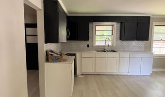 219 Fourth St, Ayden, NC 28513