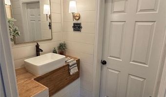 180 FLINT HILL Rd, Aragon, GA 30104