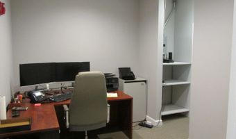 265 Stonegate Rd 105, Algonquin, IL 60102