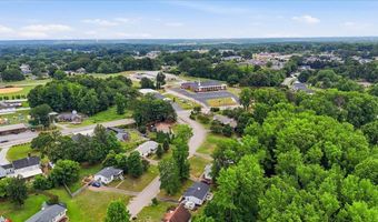 129 Notchwoods Dr, Boiling Springs, SC 29316