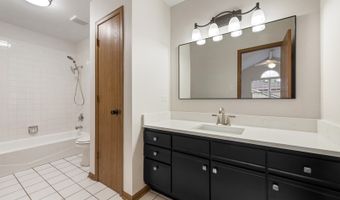 12527 S Central Park Ave, Alsip, IL 60803