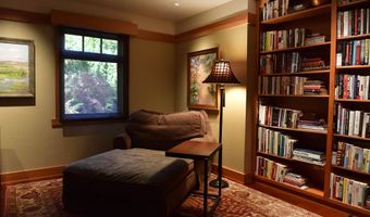 99 Granite St, Ashland, OR 97520