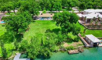 1005 N Shore Dr, Carlsbad, NM 88220