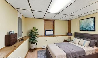 130 S Niantic Dr, Charlestown, RI 02813