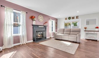 89 Ravenwood Blvd, Barnegat, NJ 08005