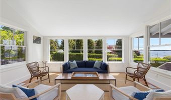 47 Longfellow Rd, Jamestown, RI 02835