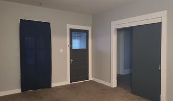 1326 W SPENCER St, Appleton, WI 54914