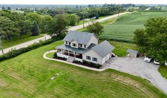 1049 Vine Ave, Riverside, IA 52327