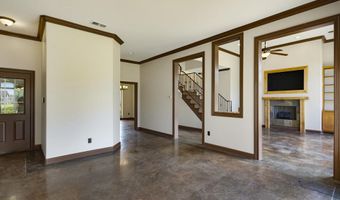 95 MEADOW RIDGE Dr, Arlington, TN 38002