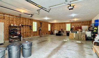 24 W Side Woods Rd, Bartlett, NH 03812