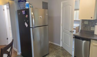 523 S SIMON St, Ada, OH 45810