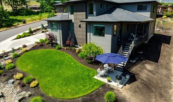 967 S 66TH Pl, Springfield, OR 97478