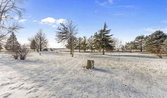 2835 245th St, Ainsworth, IA 52201