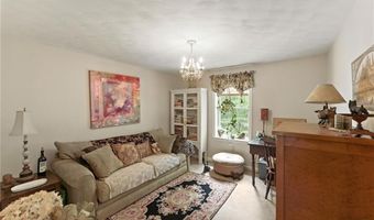 154 Black Pond Rd, Charlestown, RI 02813