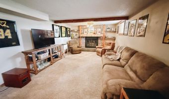 508 3rd Ave, Alton, IA 51003