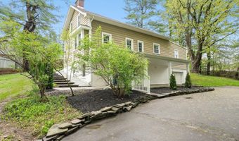 305 McCormack Rd, Albany, NY 12208