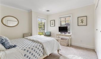 12 Bliss Rd, Newport, RI 02840
