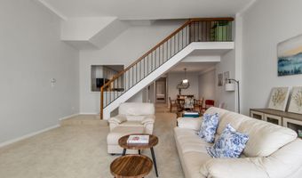 1200 N NASH St 232, Arlington, VA 22209