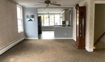 200 Waterman Lake Dr, Glocester, RI 02814