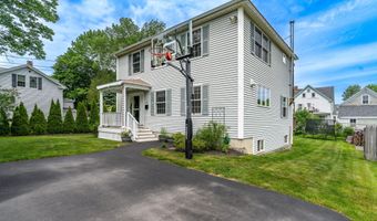 211 Oak St, Bath, ME 04530