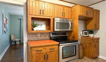 2812 Ogden Pl, Utica, NY 13501