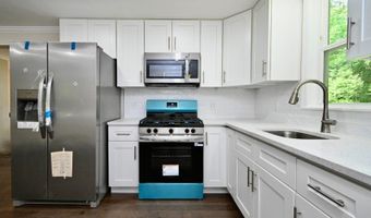 1 Appleseed Rd, Alloway, NJ 07461