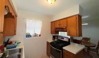 206 W Lott Ave, Aransas Pass, TX 78336