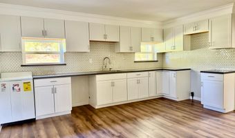 233 River Rd, Beattyville, KY 41311