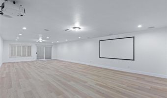 4065 Abernethy Forest Pl, Las Vegas, NV 89141