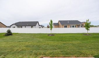 1476 47th St, Ammon, ID 83406
