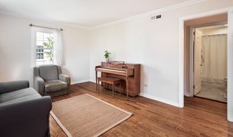 65 Maple St, Darien, CT 06820